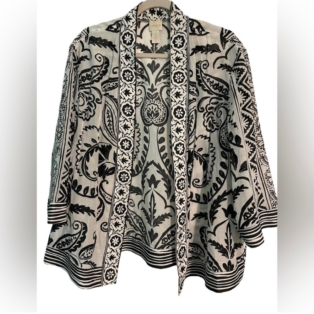 Chico’s Size 3 (XL) Cotton/Silk Blend Open Jacket in Black & White